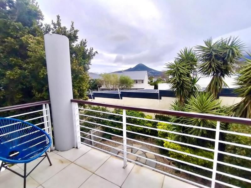 To Let 3 Bedroom Property for Rent in Hout Bay Western Cape